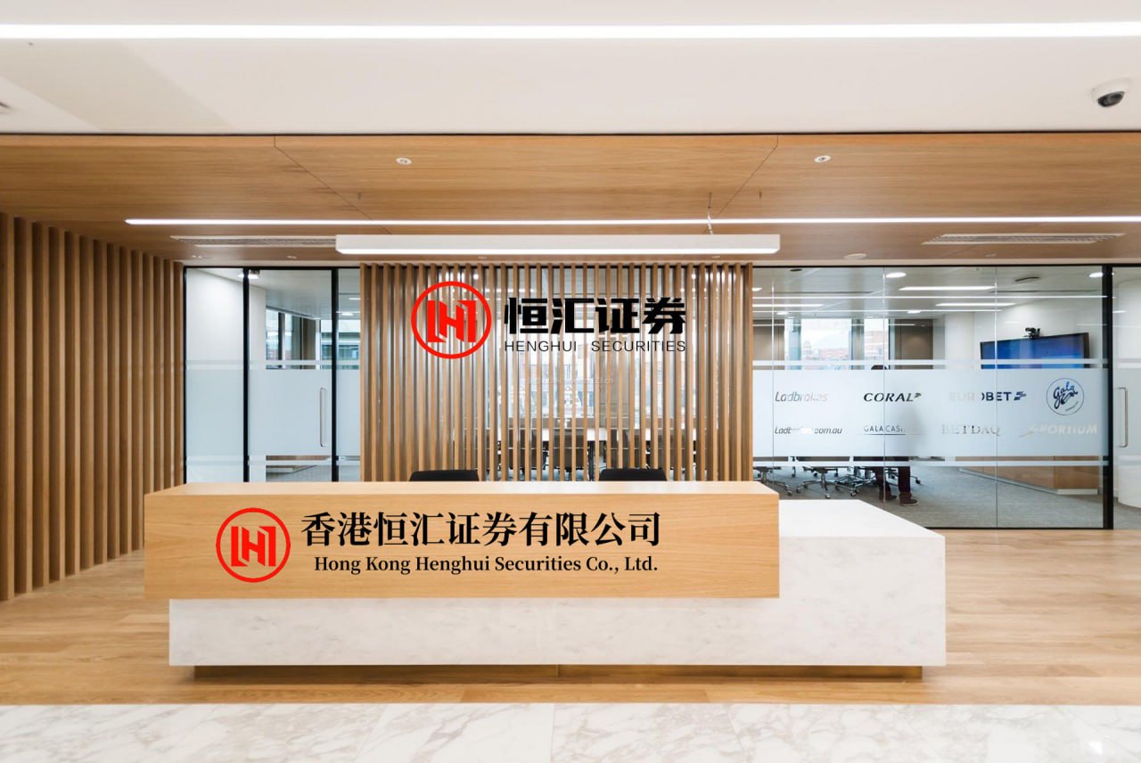 闪电策略 从10到1000 TOPS：为什么汽车芯片需要新的架构？
